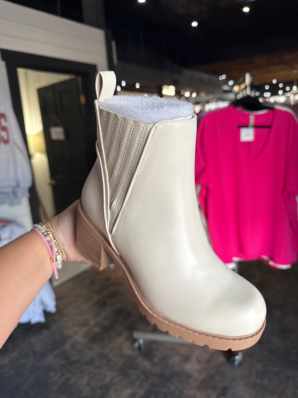The Wisely Boot - Bone