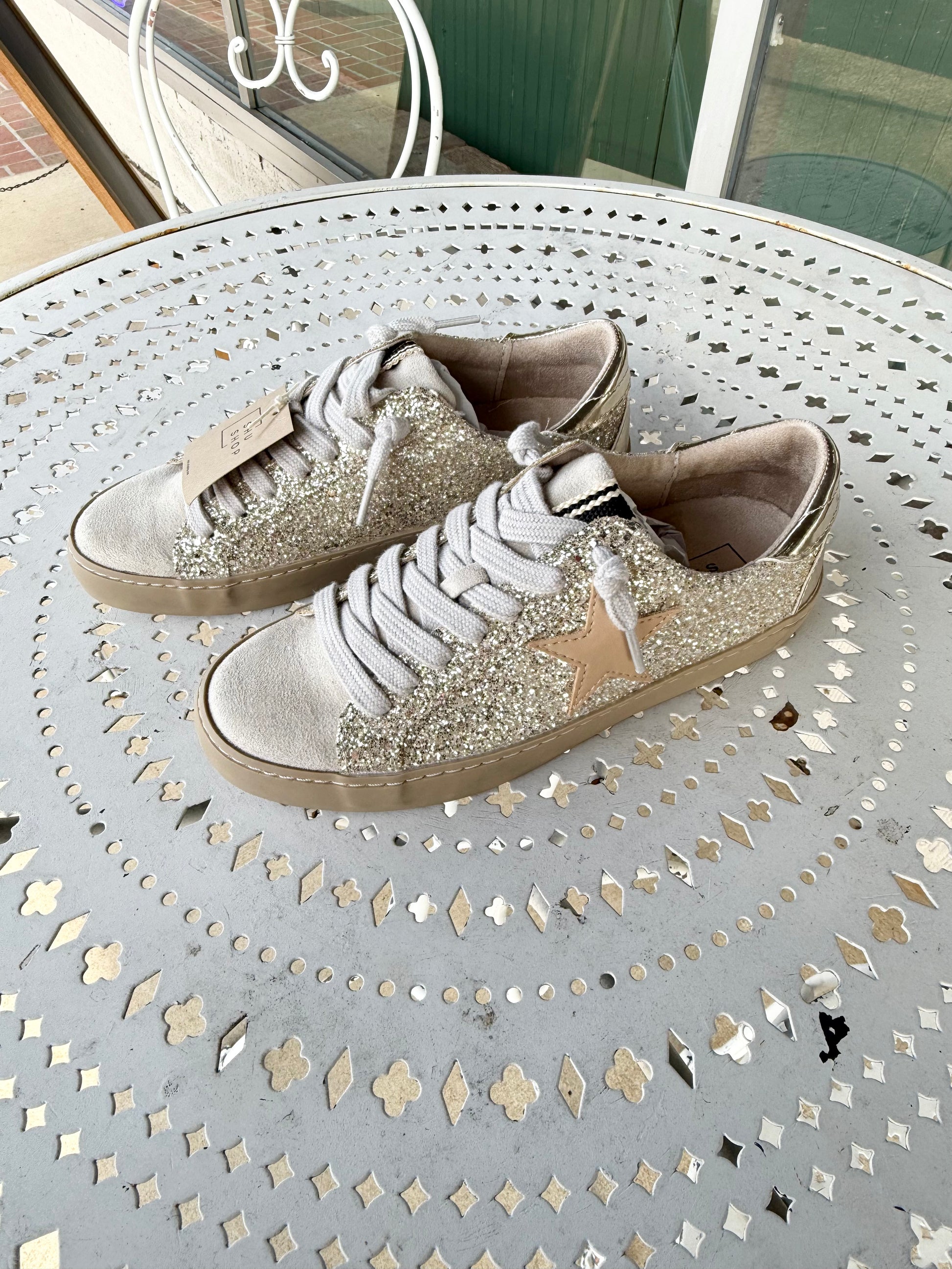 The Paula Shoe - Sterling Glitter