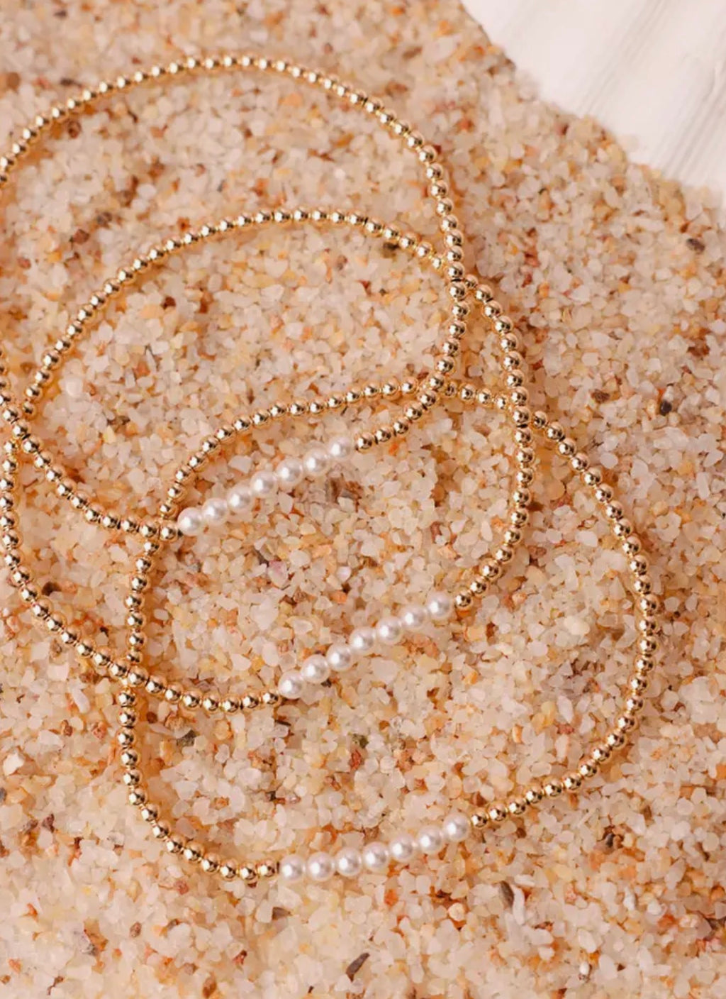 Beaded Blondes - Sophia Pearl Bracelet in Gold