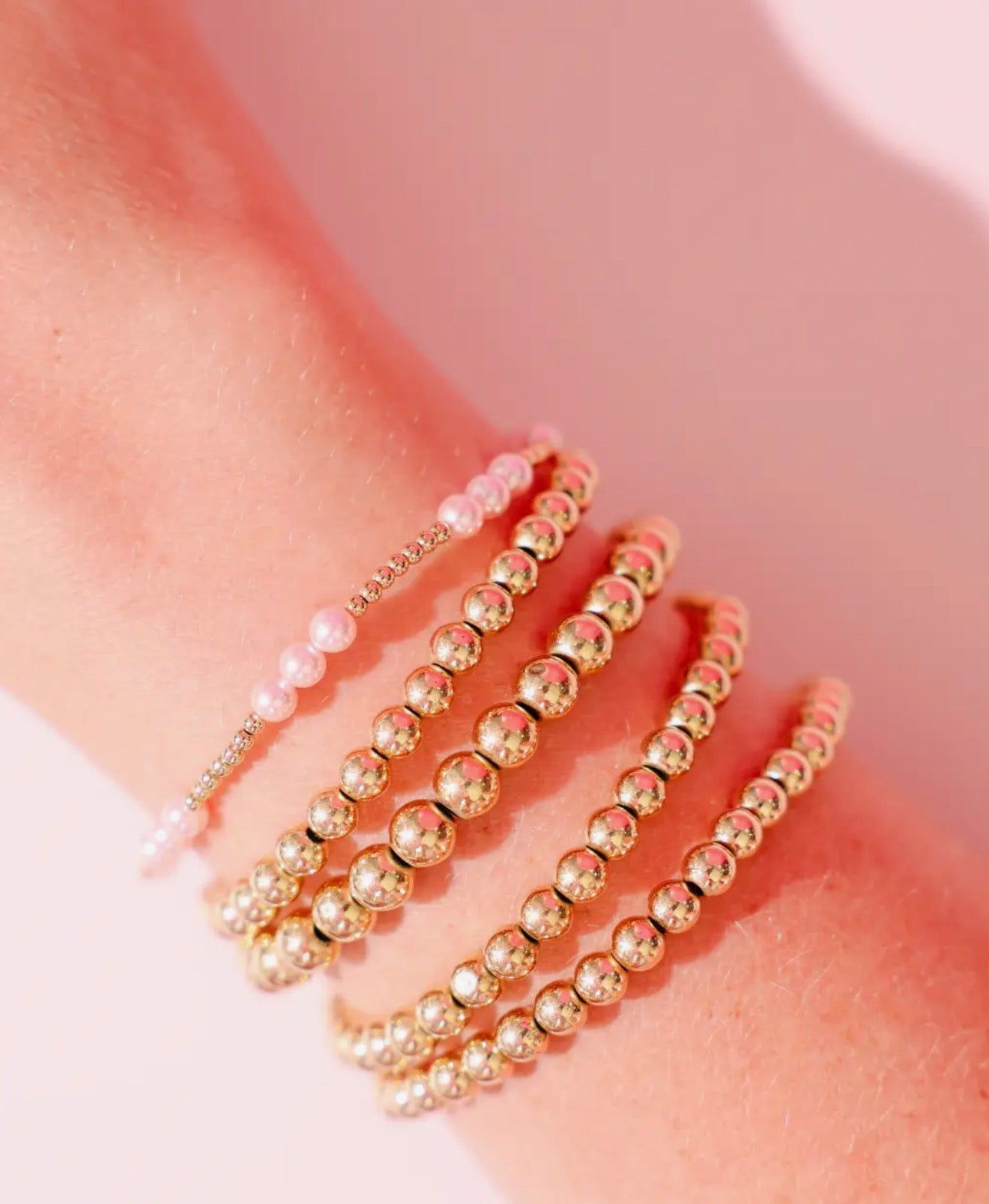 Beaded Blondes - Pink ILY Bracelet in Gold