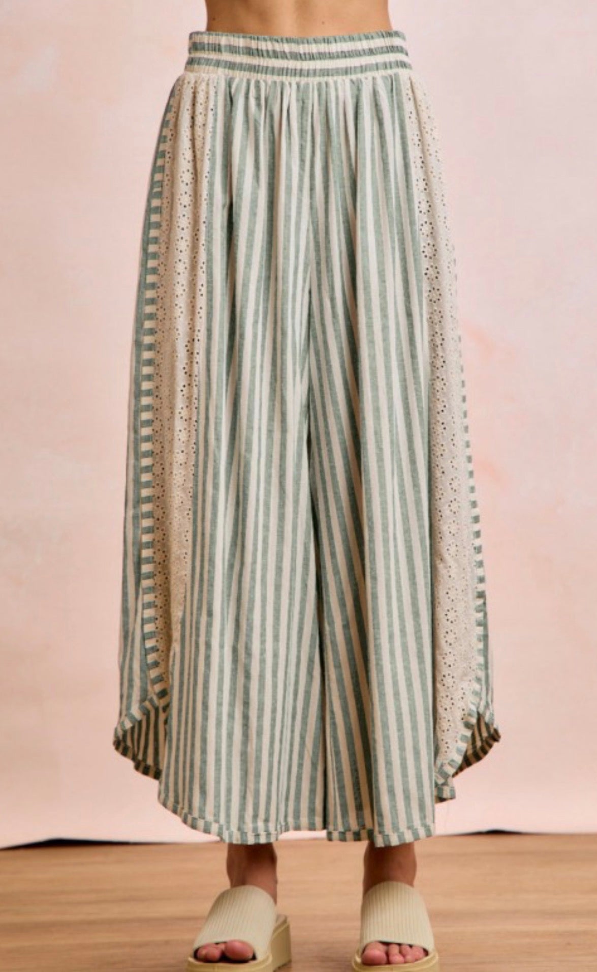 The Eyelet Pants - Eucalyptus