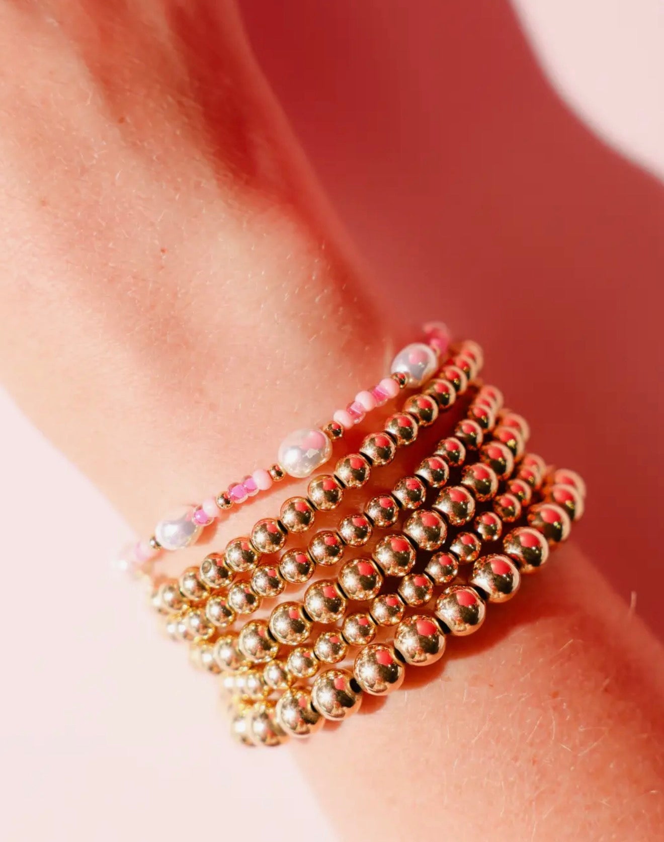 Beaded Blondes - Flamingo Sprinkle Pearl Bracelet