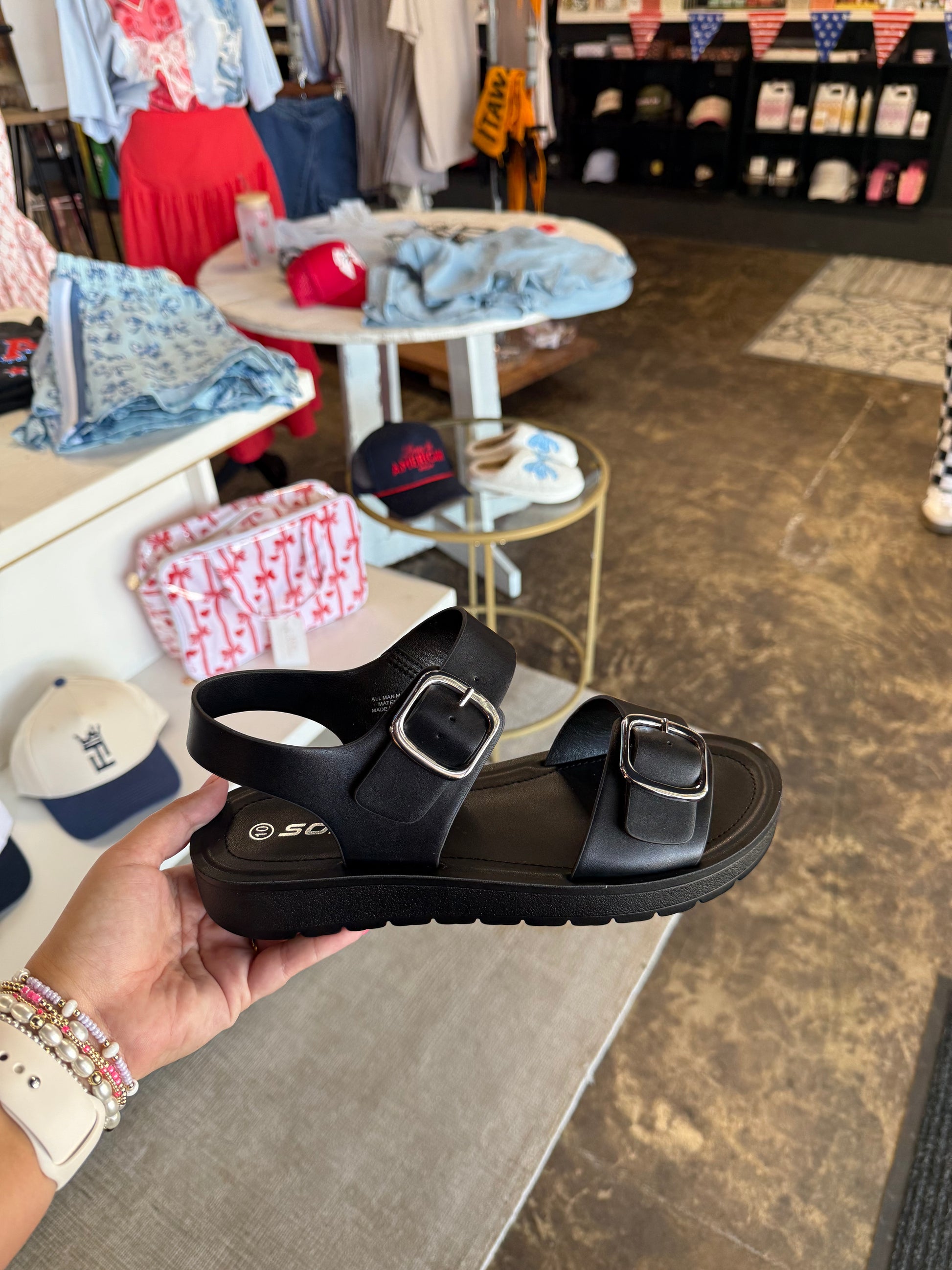 The Jackie Sandal - Black