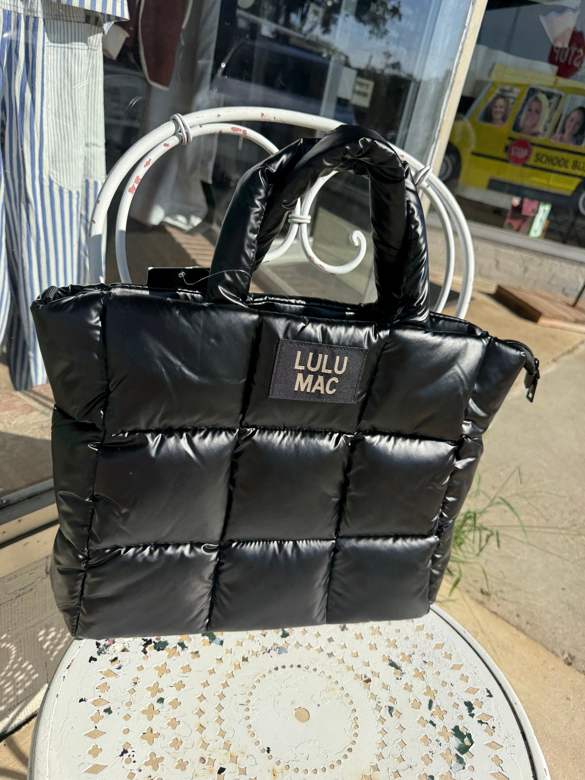 Lulu Mac Large Puffer Metallic Handbag - Black